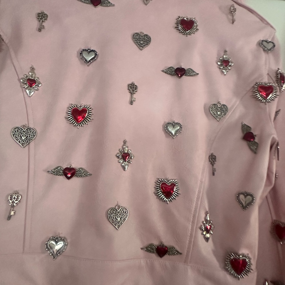 Dolls Kill Sugar Thrillz Cupids Arrow Embellished Faux Fur and Leather Moto Rare - Picture 5 of 11